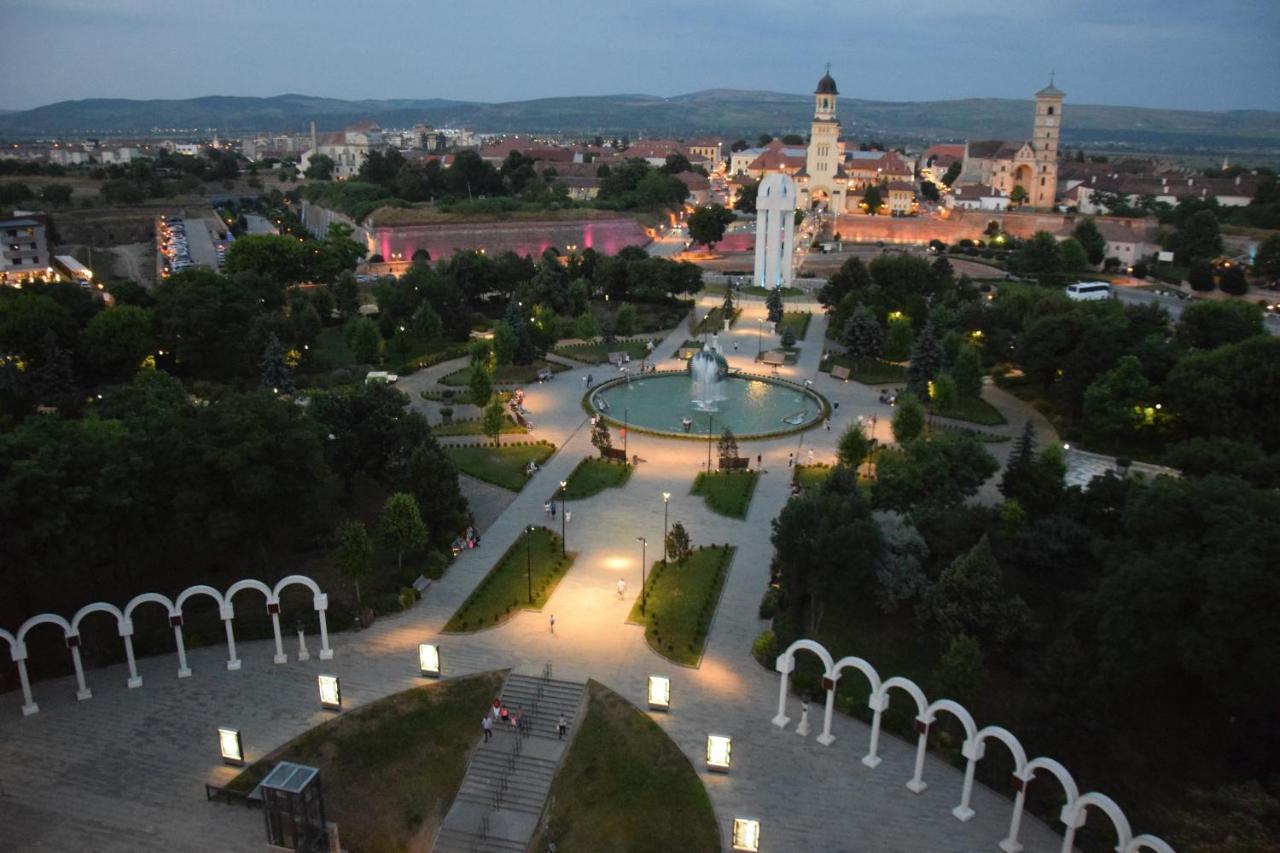 Alba Iulia - Apartament In Inima Transilvaniei Ngoại thất bức ảnh